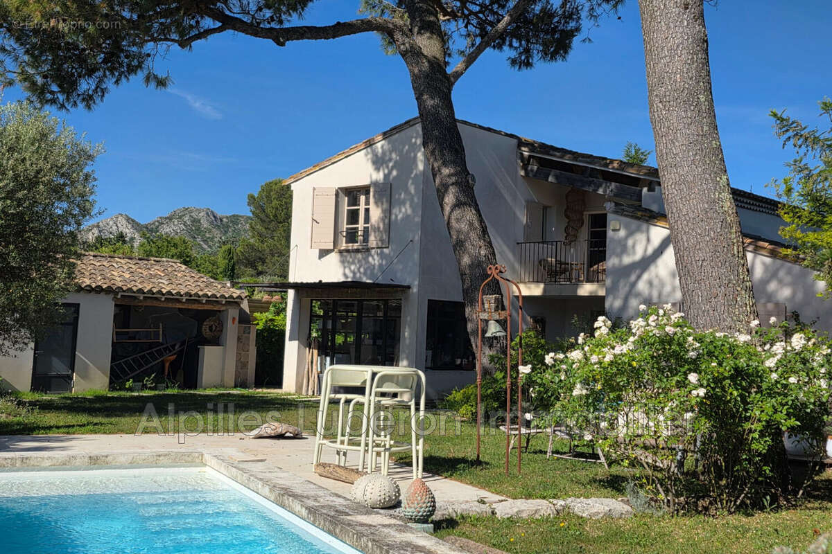 Maison à EYGALIERES