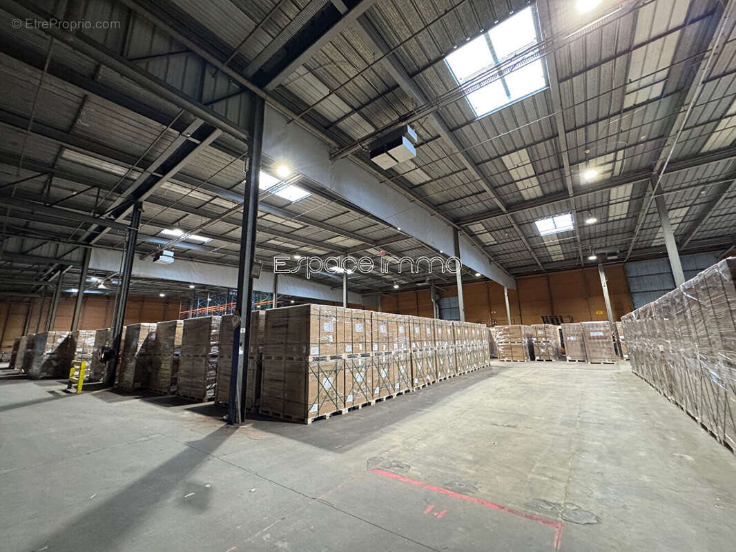 Commerce à GRAVIGNY