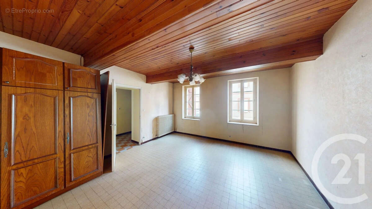 Maison 90 m² à L'isle-Jourdain  - photo 4