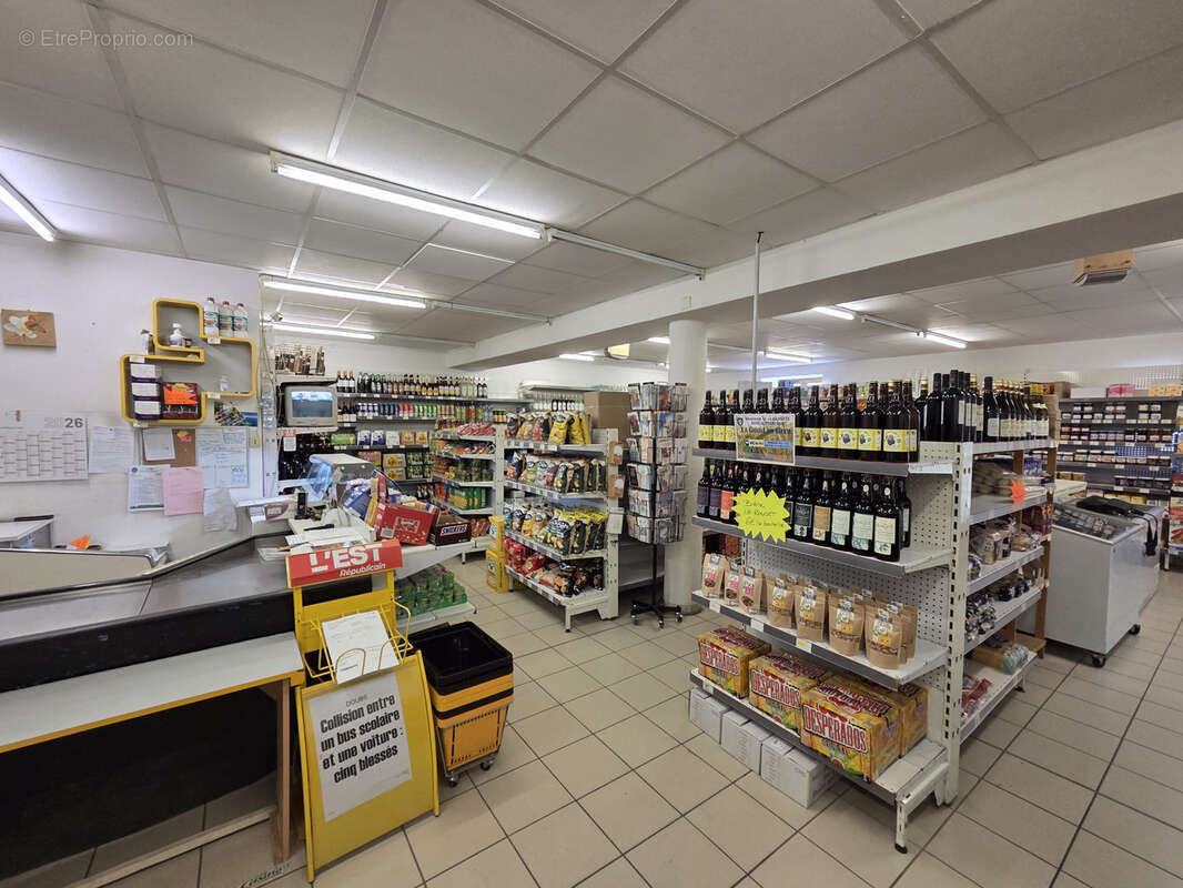Commerce à ETALANS
