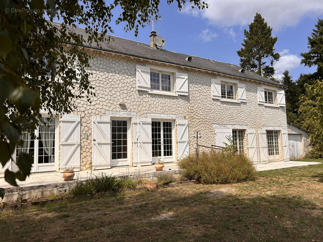 Maison à LE PECHEREAU