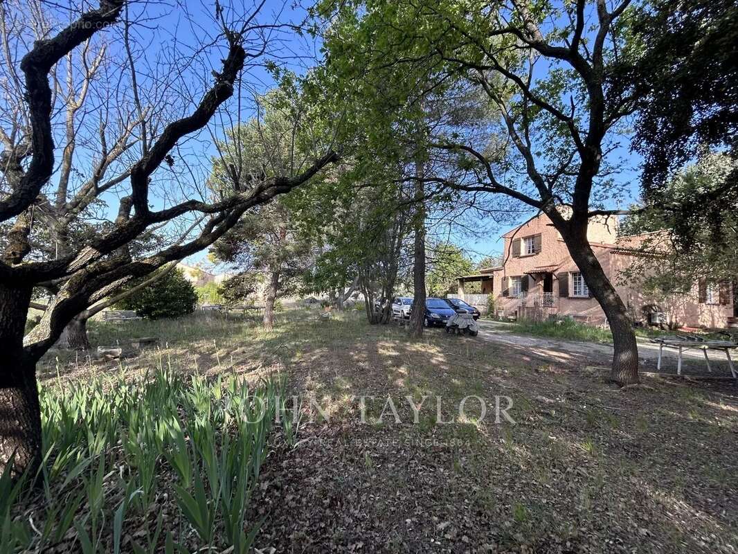 Maison à AIX-EN-PROVENCE