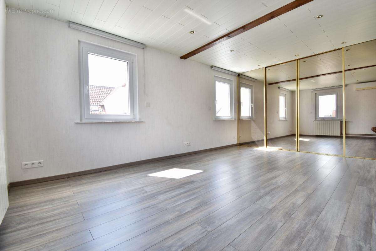 Maison de 132m2 sur 3,30 ares à Gambsheim - photo 4