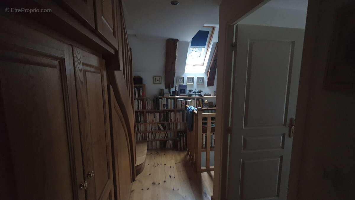 Maison à ALBEPIERRE-BREDONS