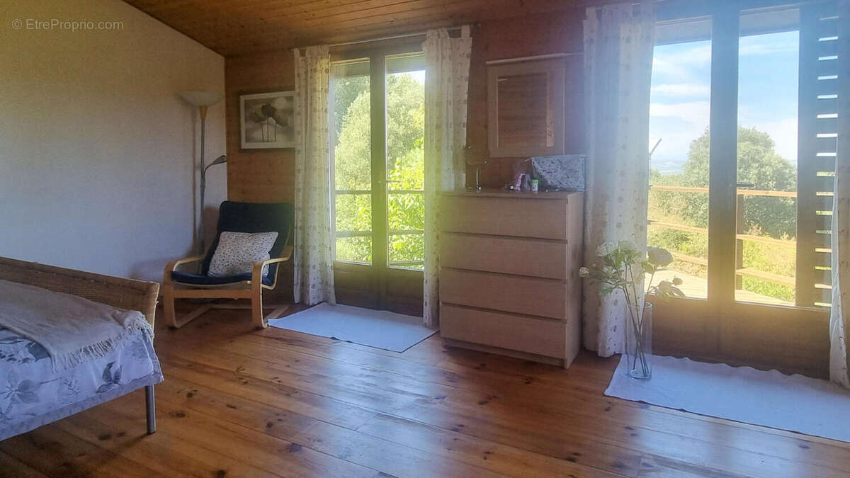 20250831_124128 - Maison à VILLARZEL-DU-RAZES