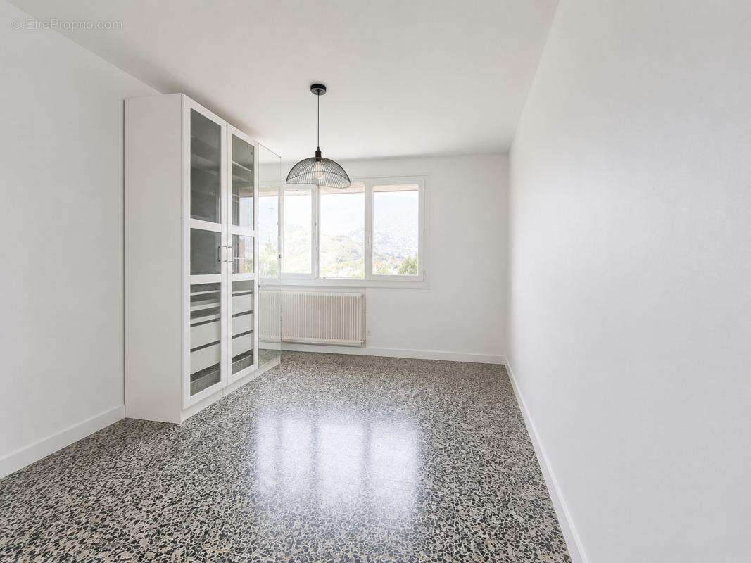 Appartement à MARSEILLE-9E