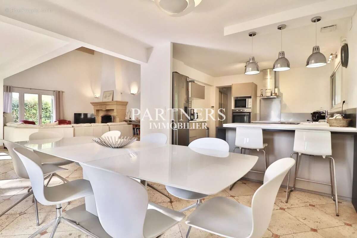 Maison à AIX-EN-PROVENCE