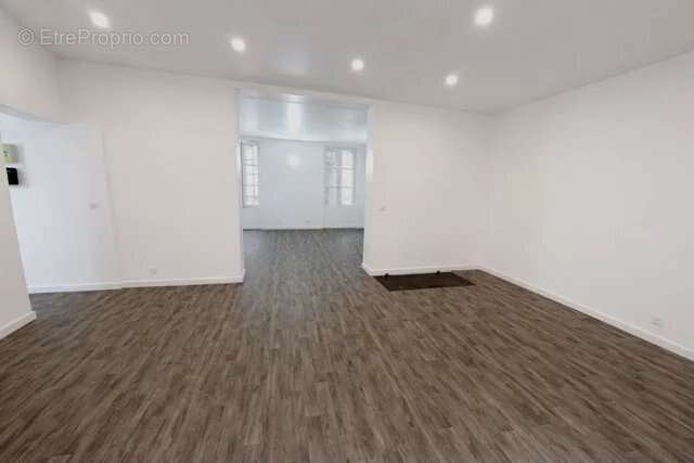 Commerce à PARIS-13E