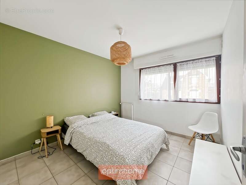 Maison à SAINT-JACQUES-DE-LA-LANDE