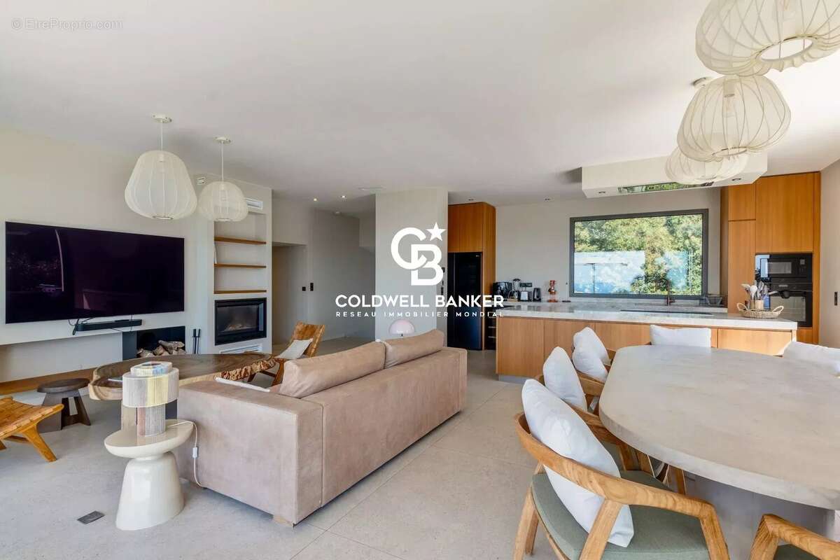 Maison à RAYOL-CANADEL-SUR-MER