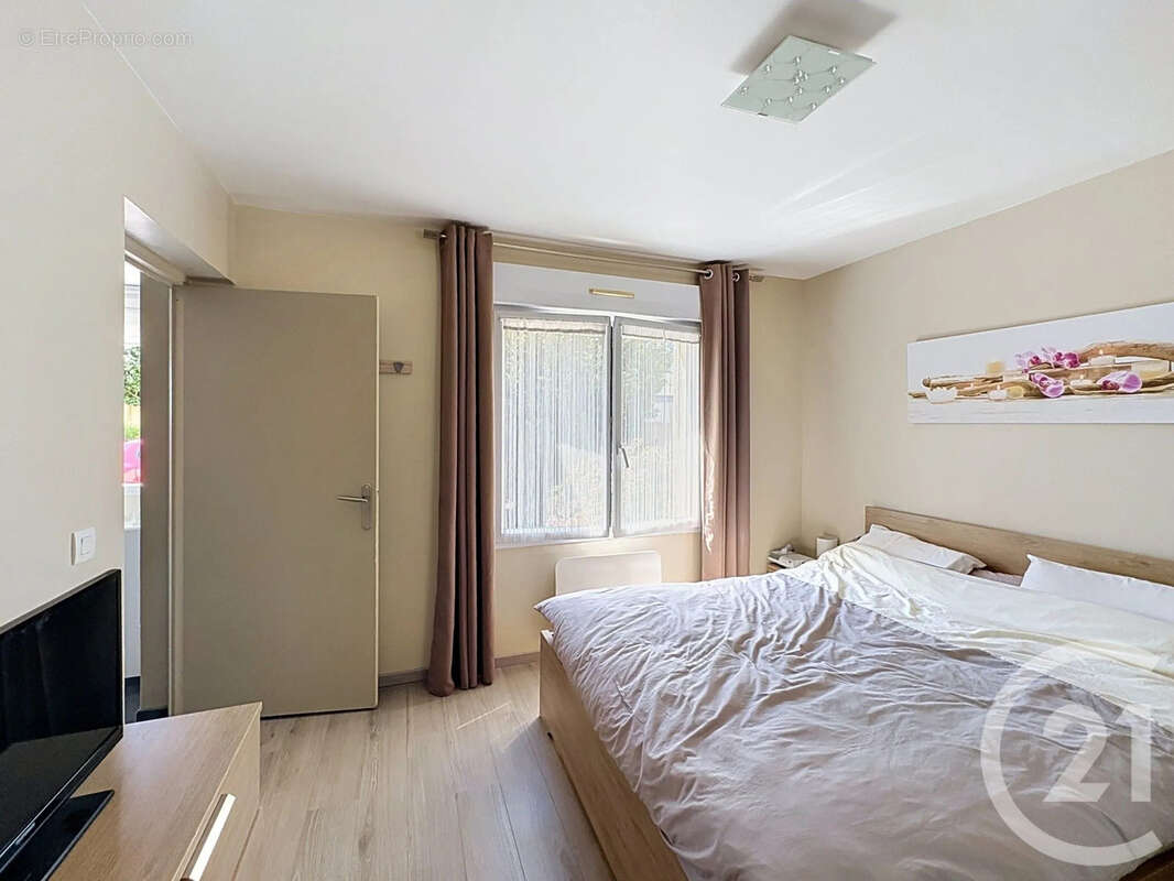 Maison 137 m² à Perros-Guirec  - photo 4