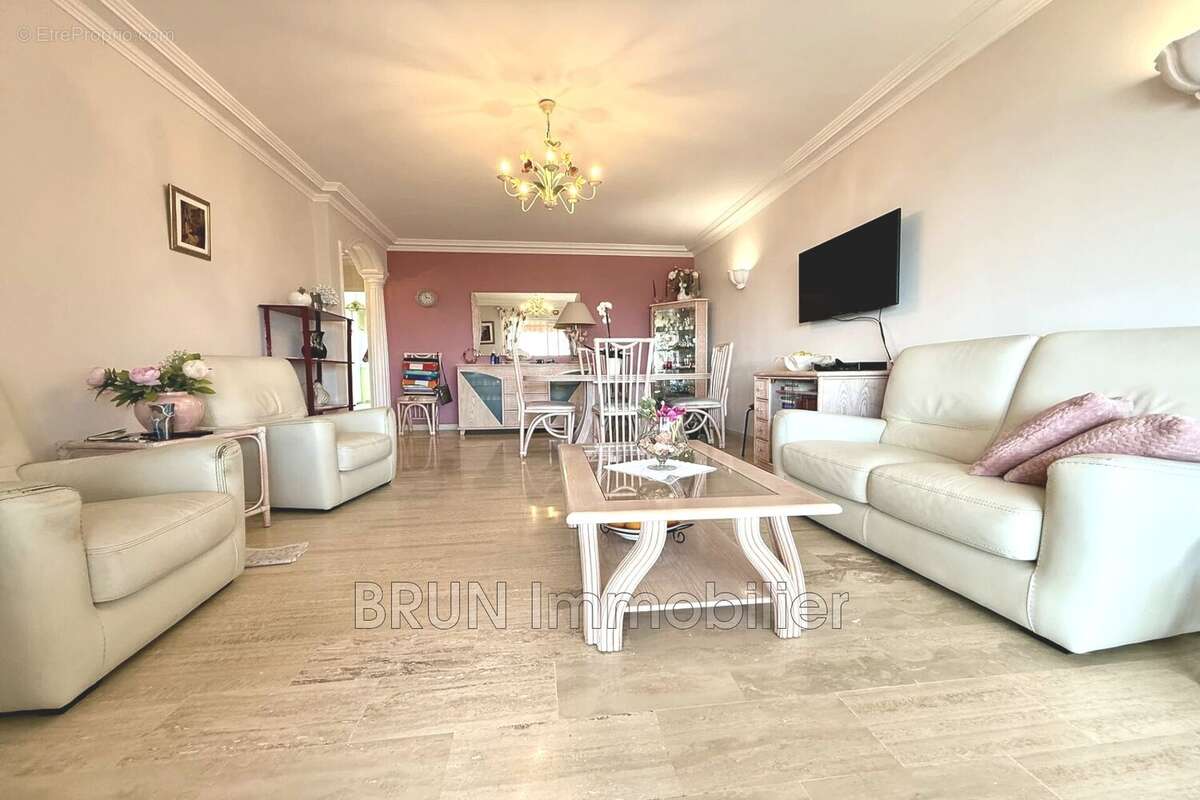 Appartement 74 m² à Antibes  - photo 4