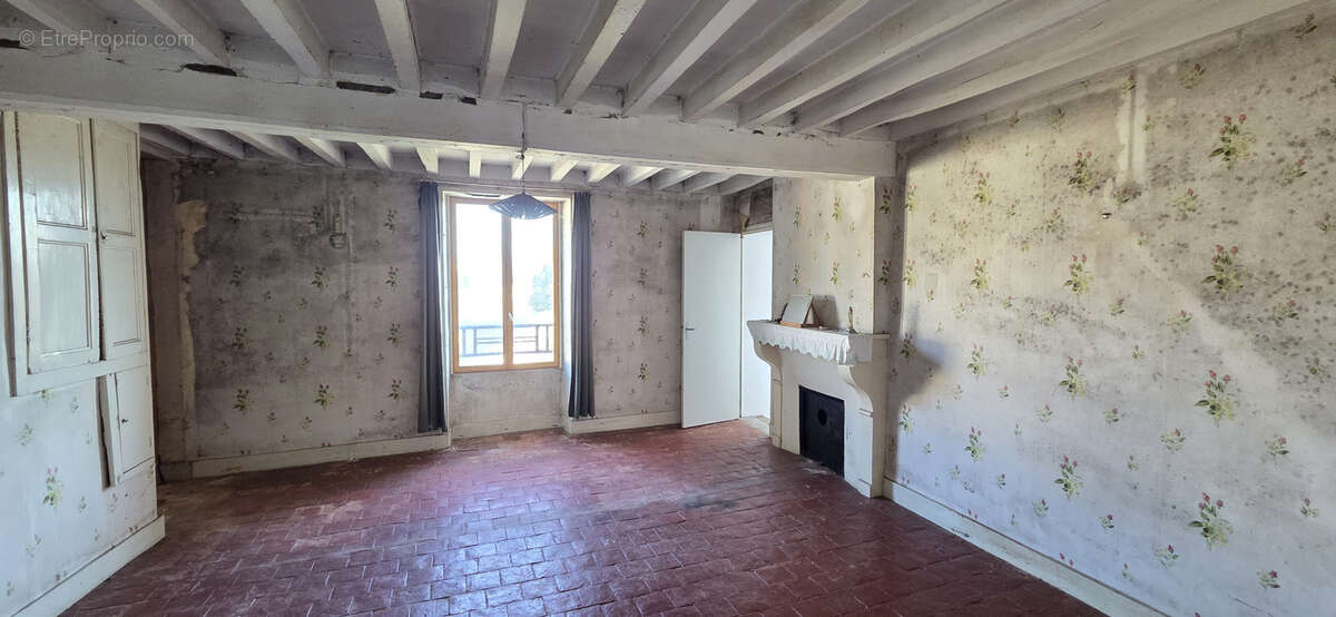 Maison à CORVOL-L'ORGUEILLEUX