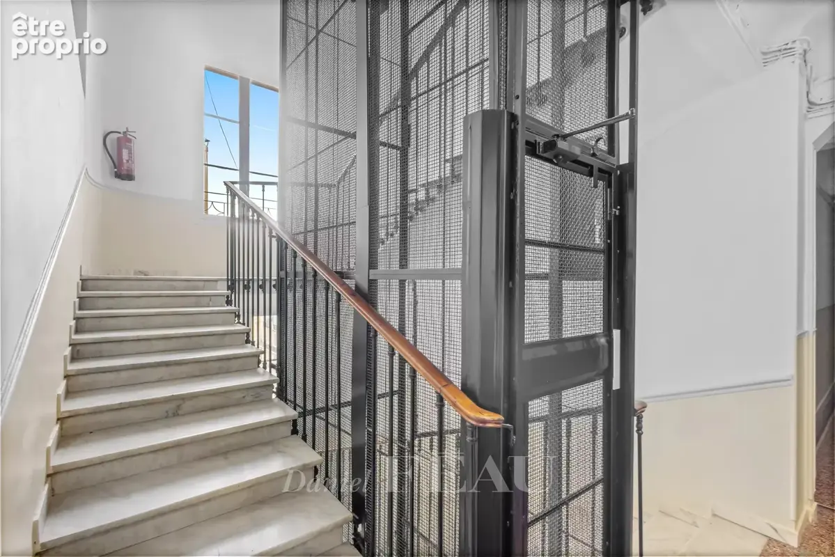 Nice - Appartement de charme - photo 12