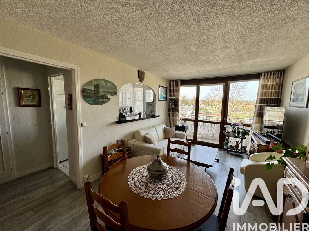 Photo 1 - Appartement à CHILLY-MAZARIN