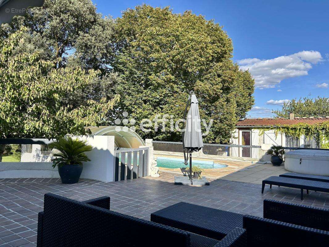 Maison à LE CHATEAU-D'OLERON