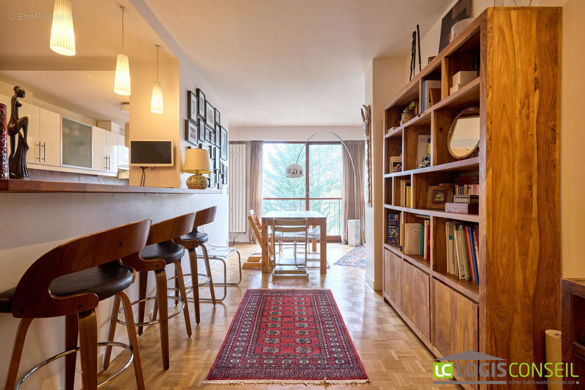 Appartement à CHATENAY-MALABRY