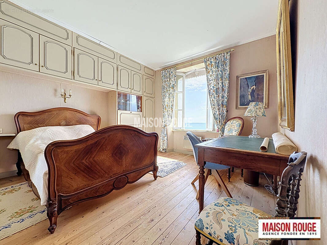 Maison de caractère vue mer exceptionnelle à Saint-Quay-Portrieux , 6 chambres, jardin paysager et fort potentiel - photo 14