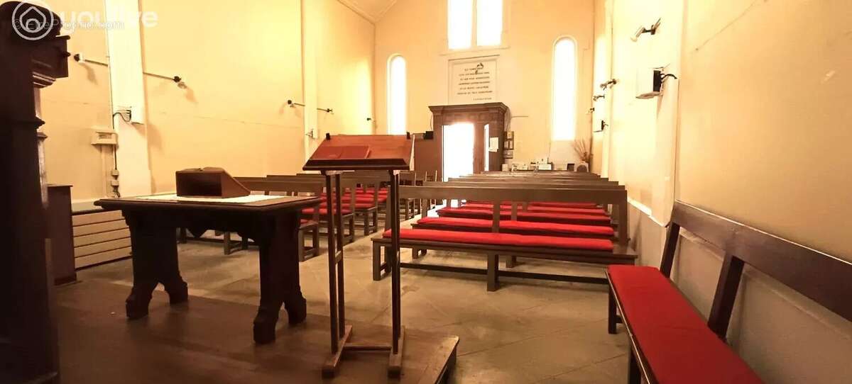 Commerce à LES SABLES-D&#039;OLONNE