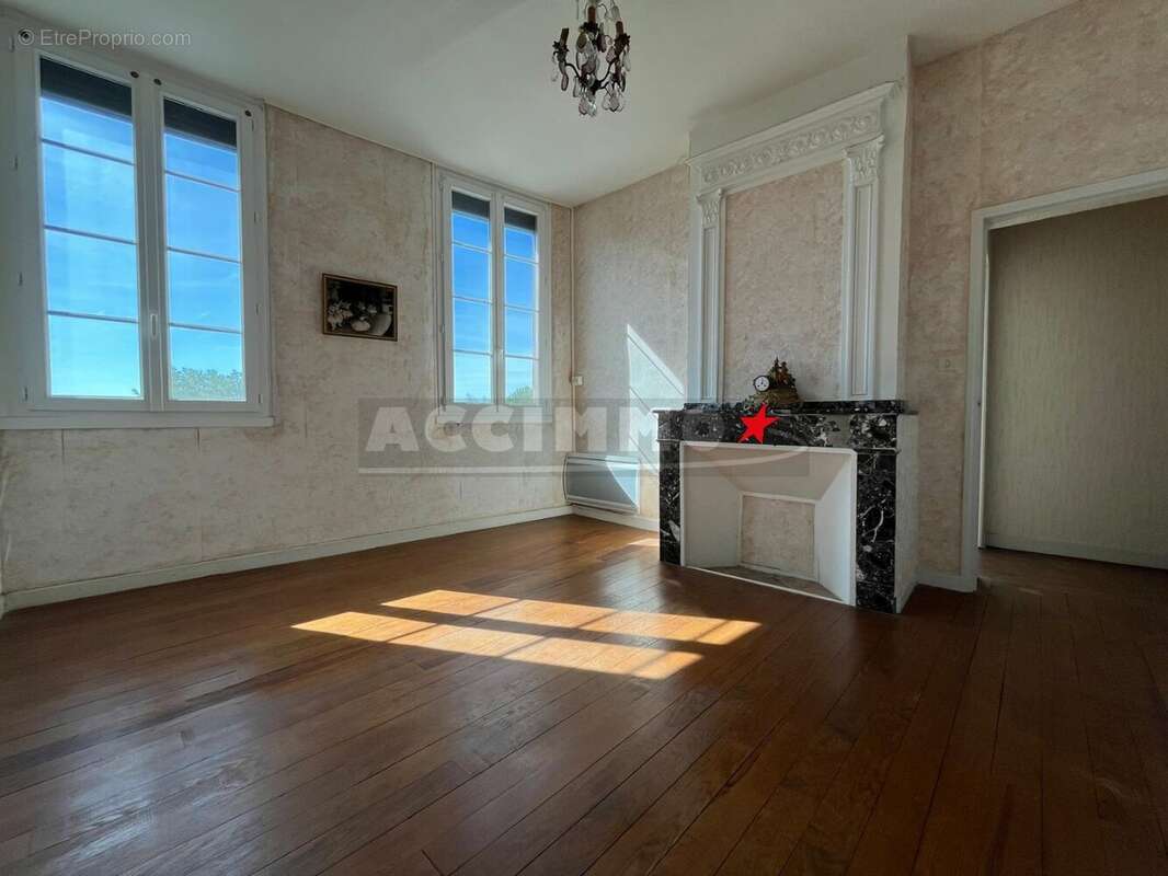 Maison à BOURG-SAINT-BERNARD