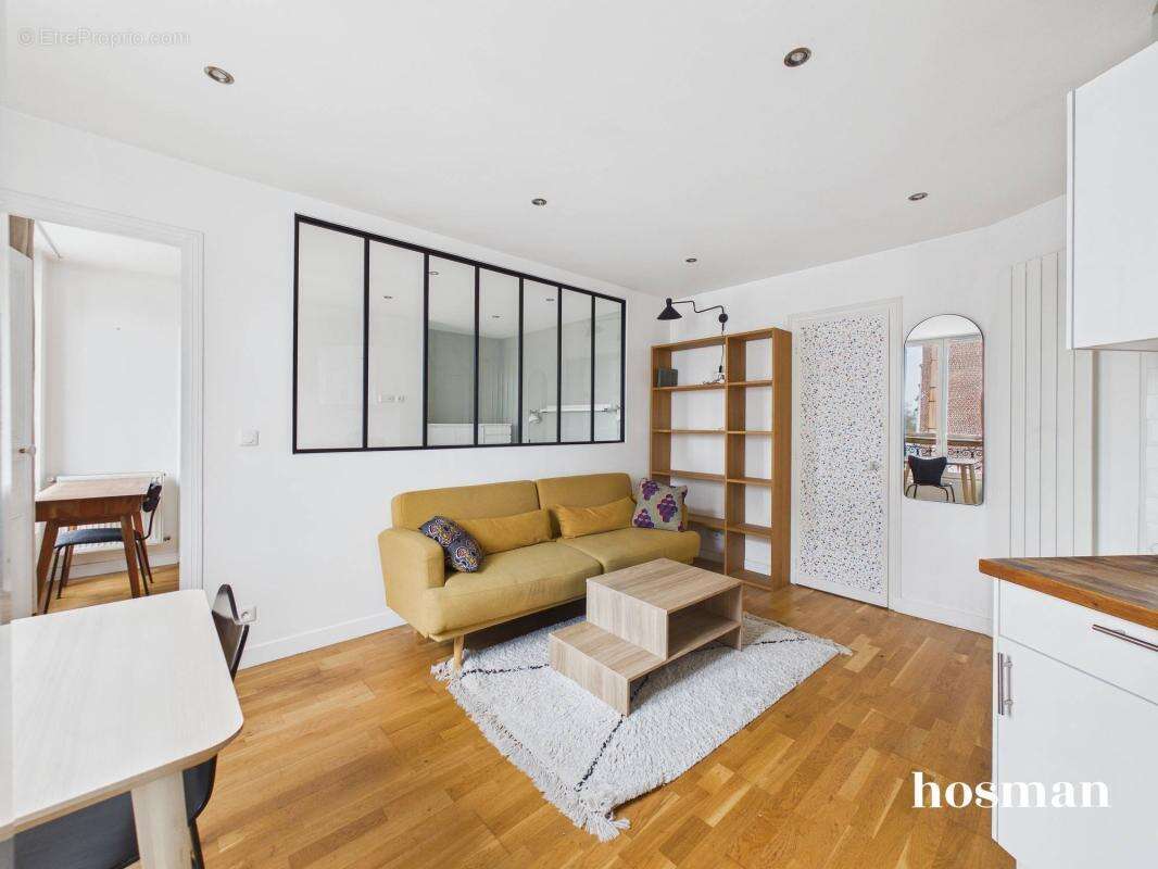 Appartement à PARIS-18E