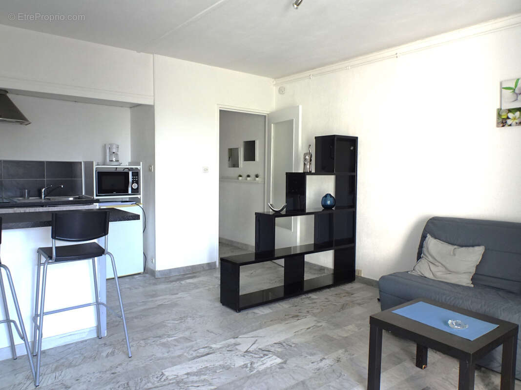 Appartement à HYERES
