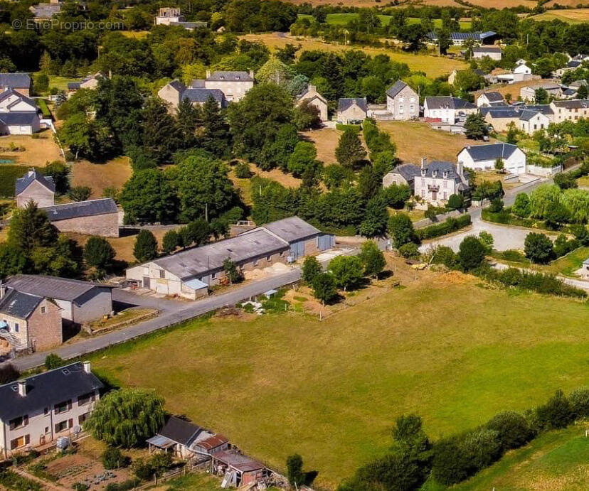 Terrain à COUSSERGUES
