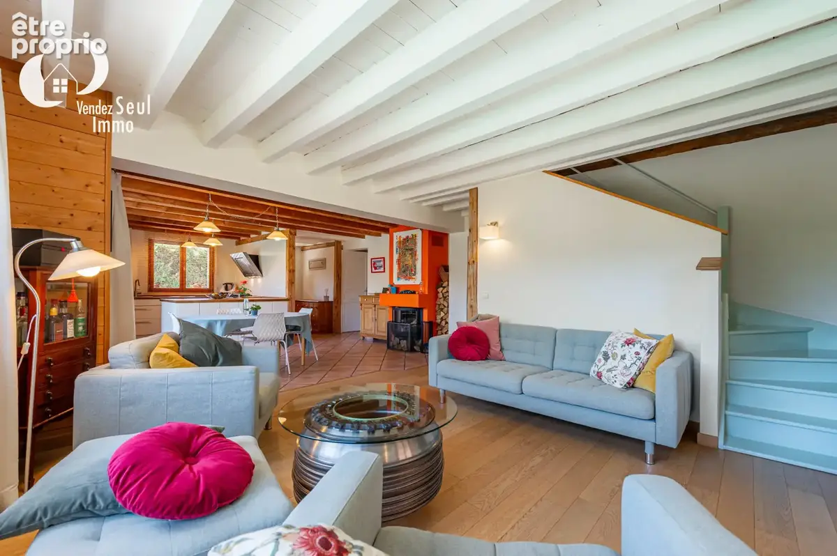 Maison individuelle avec vue dégagée sur les montagnes environnantes. - photo 4