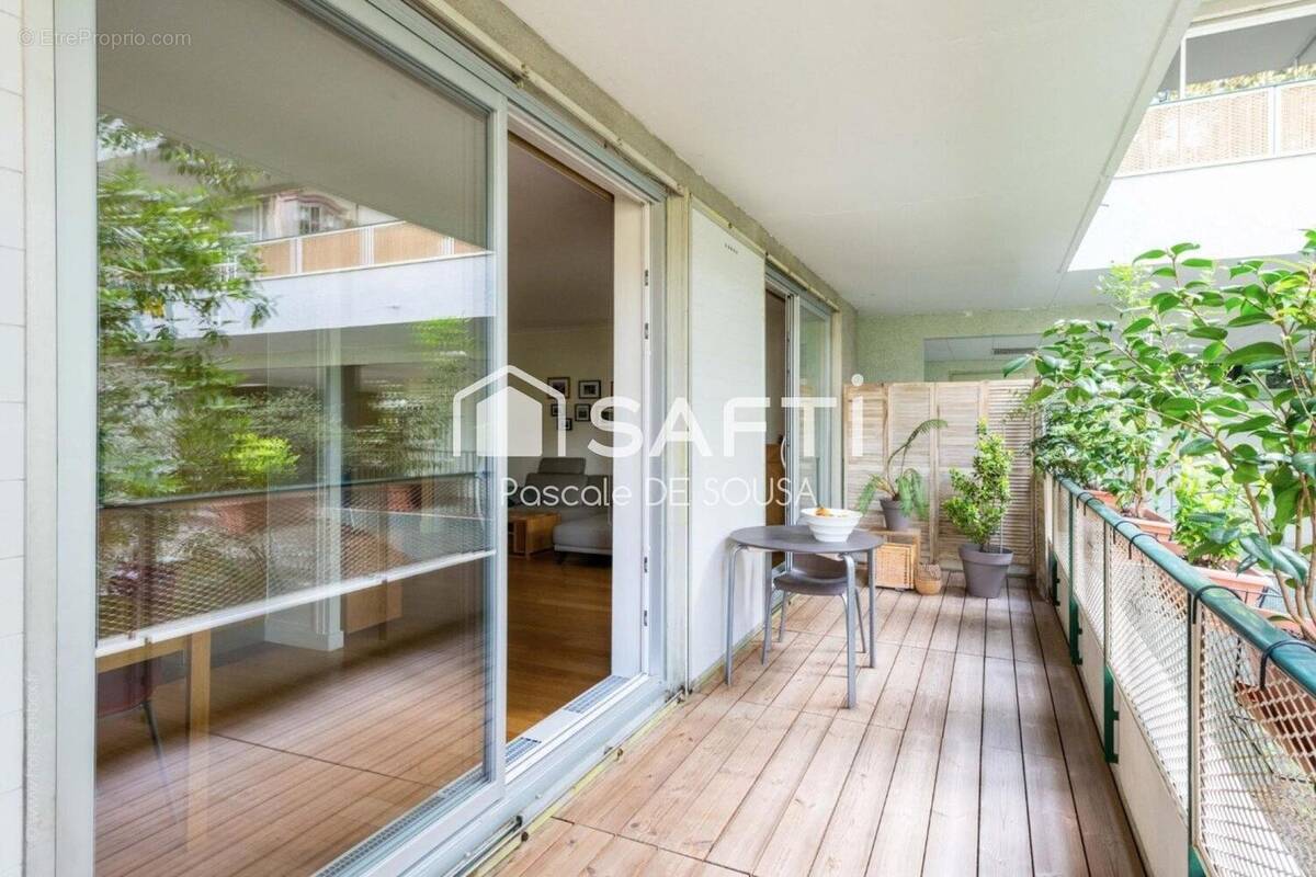 Photo 1 - Appartement à RUEIL-MALMAISON
