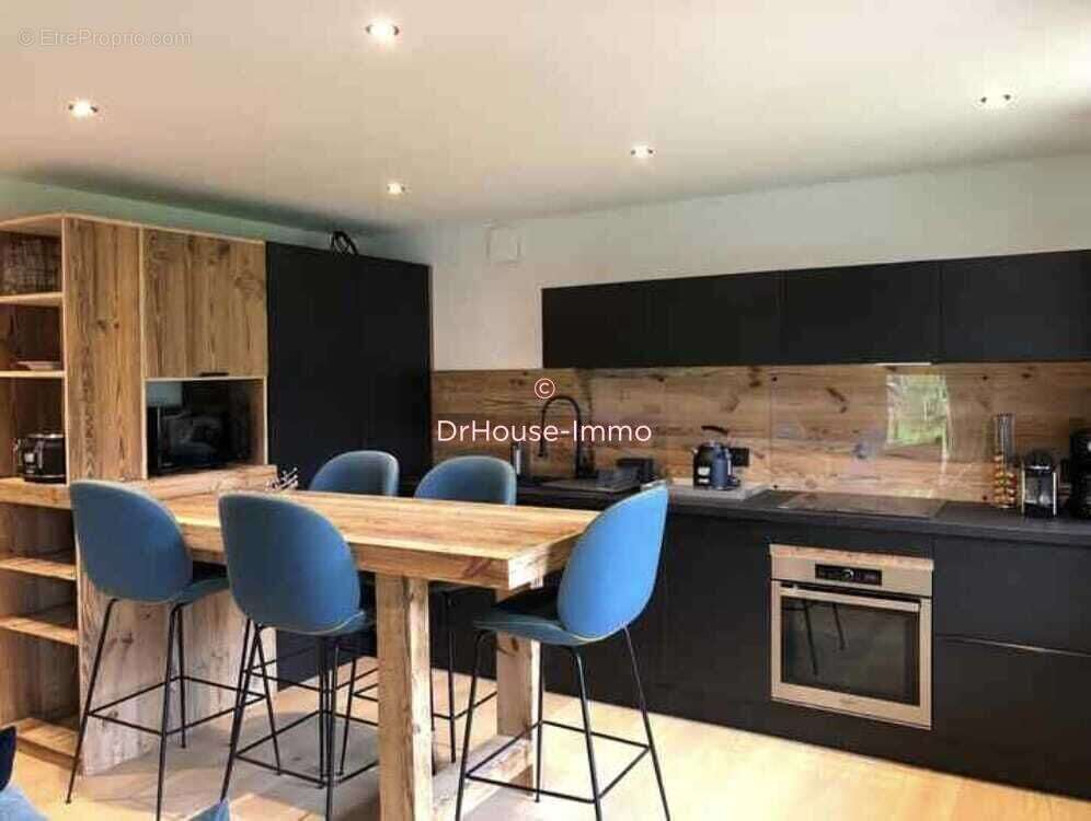 Appartement à DEMI-QUARTIER