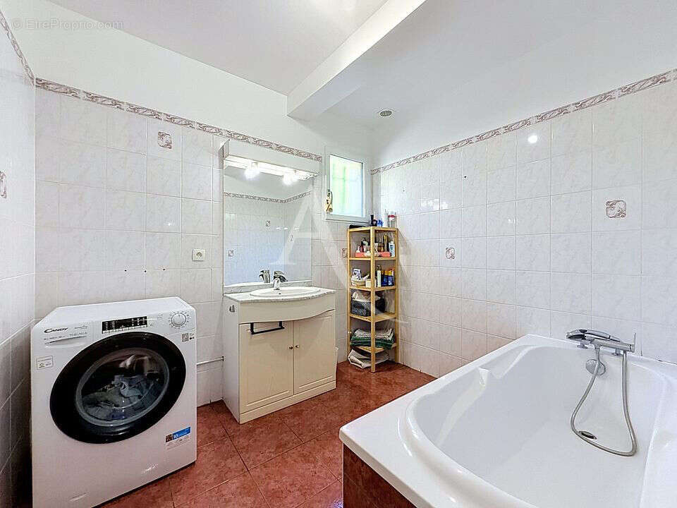Maison 7 pièces et 5 chambres de 125 m2 - photo 11