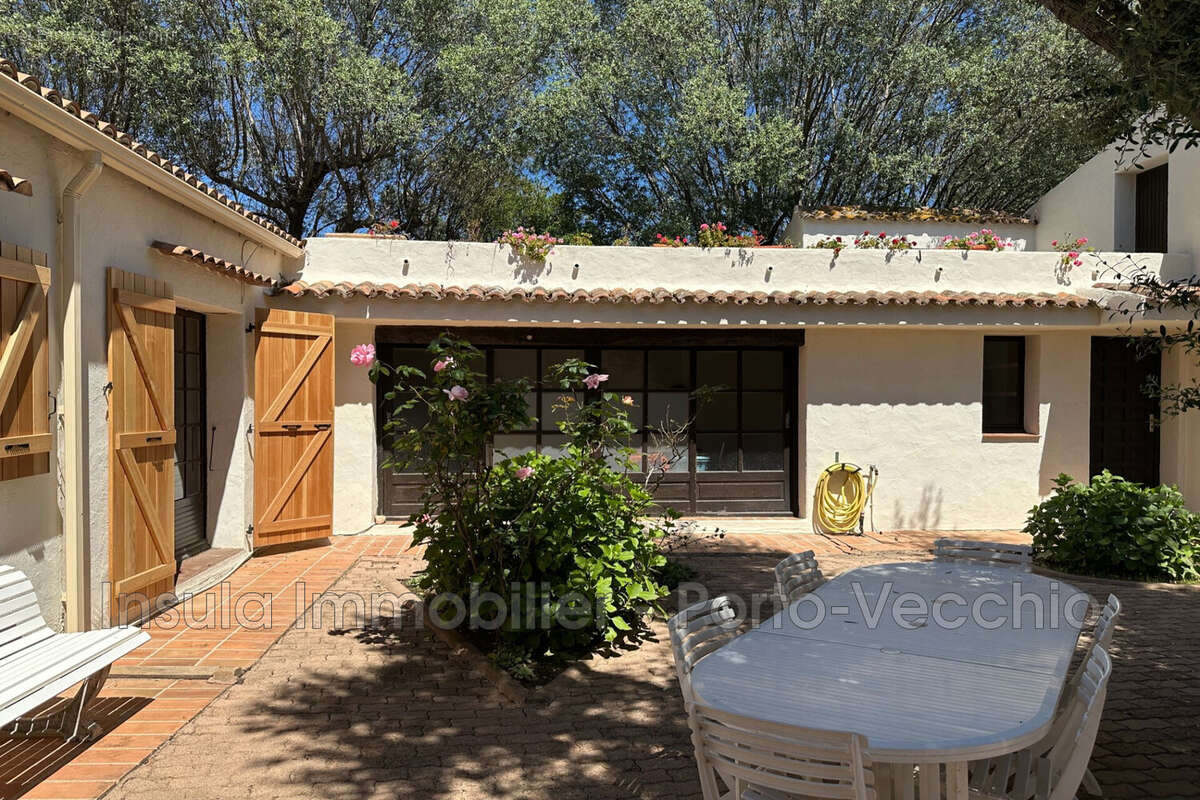 Maison à PORTO-VECCHIO