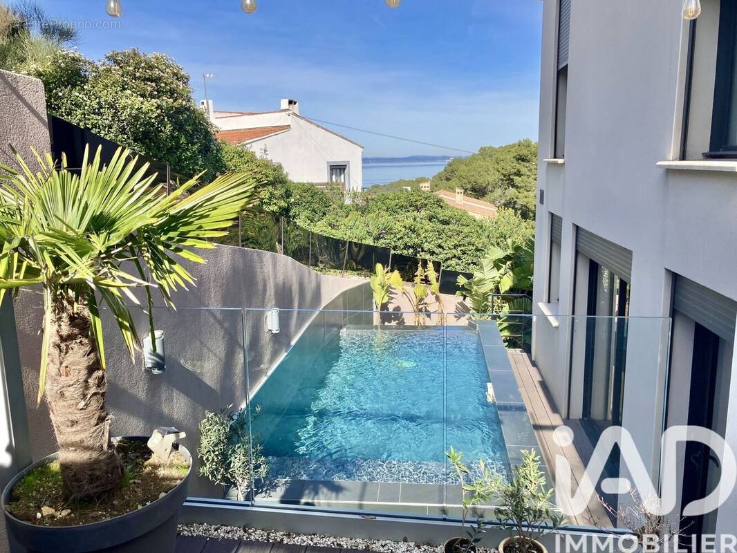 Photo 1 - Maison à MARTIGUES