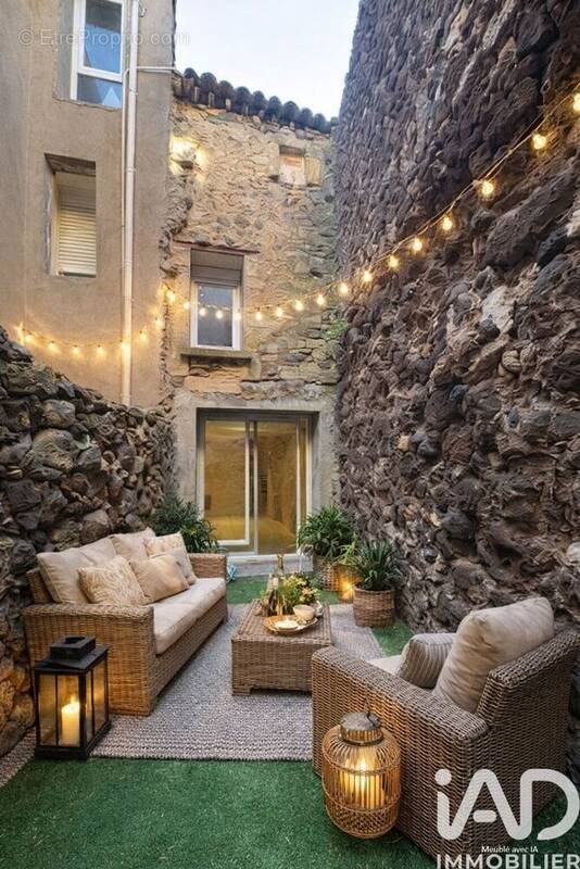 Photo 1 - Maison à SAINT-THIBERY