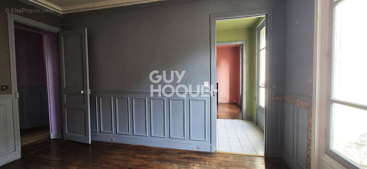 Appartement à PARIS-18E