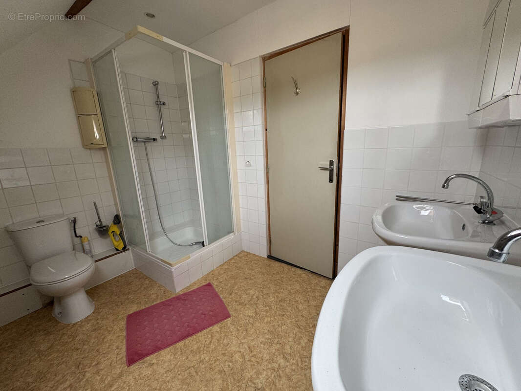 Ensemble immobilie de 2 maisons prêtes à vivre, sans voisin proche ! - photo 14