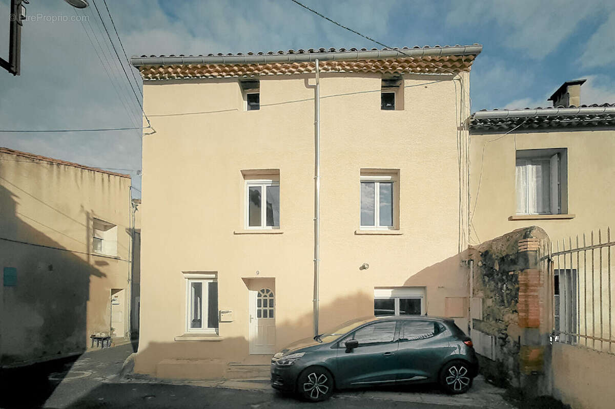 CARCASSONNE - VILLALBE Maison de village T5 104m² rénovée et déjà louée - photo 5