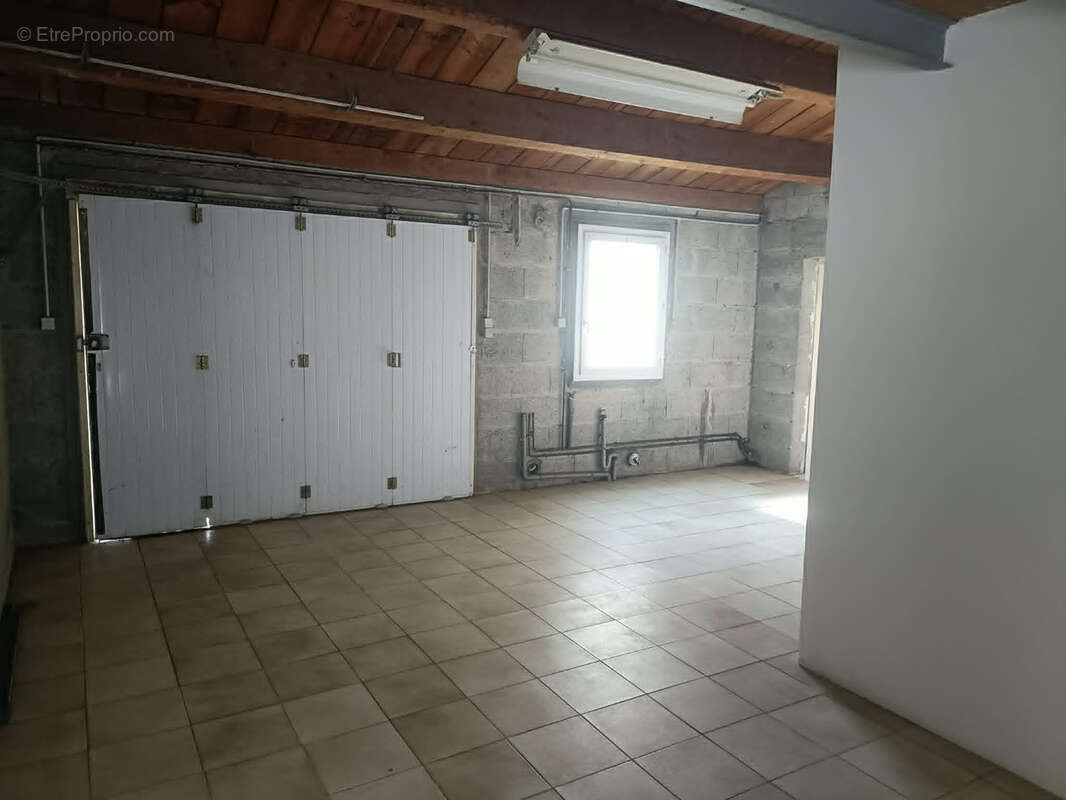 Maison à LES HERBIERS