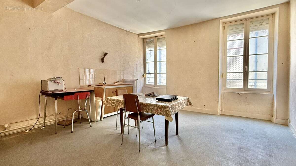 Maison à LA FERTE-BERNARD