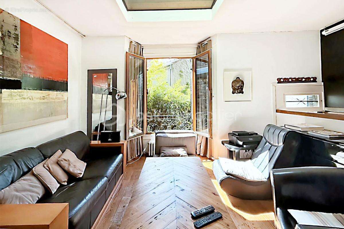 Maison à PARIS-19E