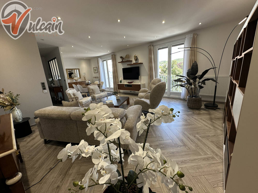 Appartement à COURNON-D'AUVERGNE
