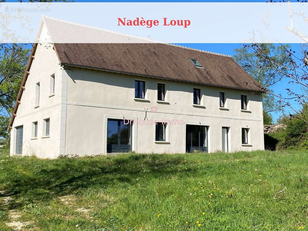 Maison à SAINTE-COLOMBE-SUR-LOING
