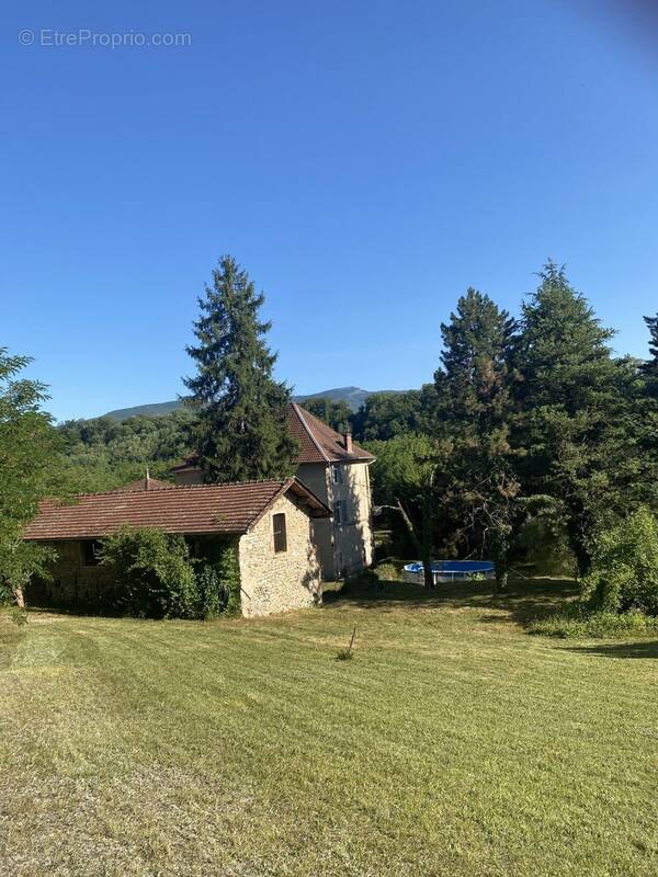 Maison à SAINT-LATTIER