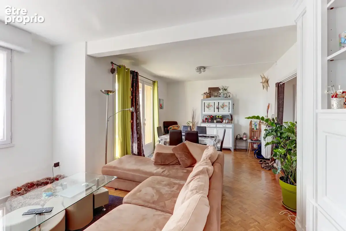 Appartement T4 90 m2 secteur Montferrand - photo 2