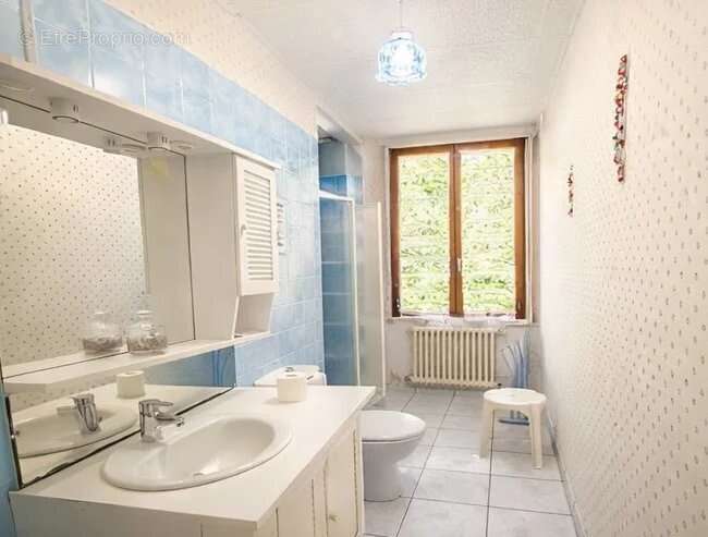 Maison à ARCES-DILO