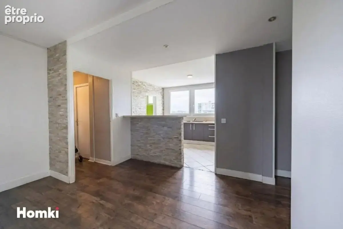 Appartement T5 de 100 m² à Oullins-Pierre-Bénite 69310, Rue du Centenaire - photo 6