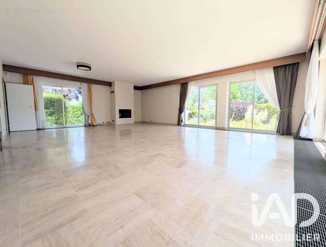 Photo 9 - Maison à MARLY