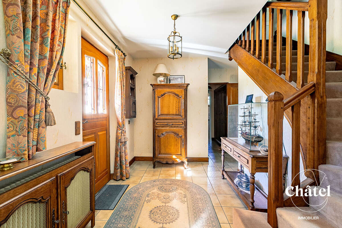 Maison à LAMORLAYE