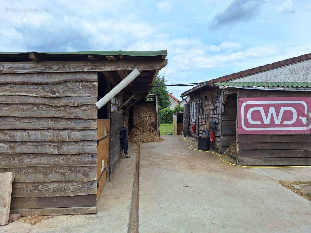 Maison à LE GAULT-SOIGNY