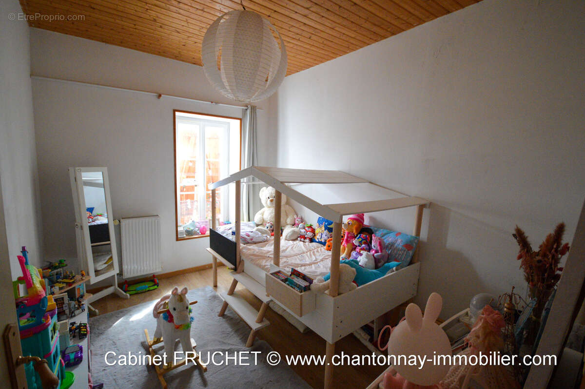 BOURNEZEAU - Agréable maison de village - photo 7